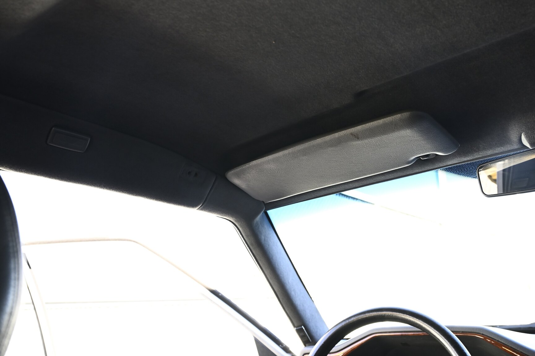 Interior image of 1996 VOLVO 960 Executive