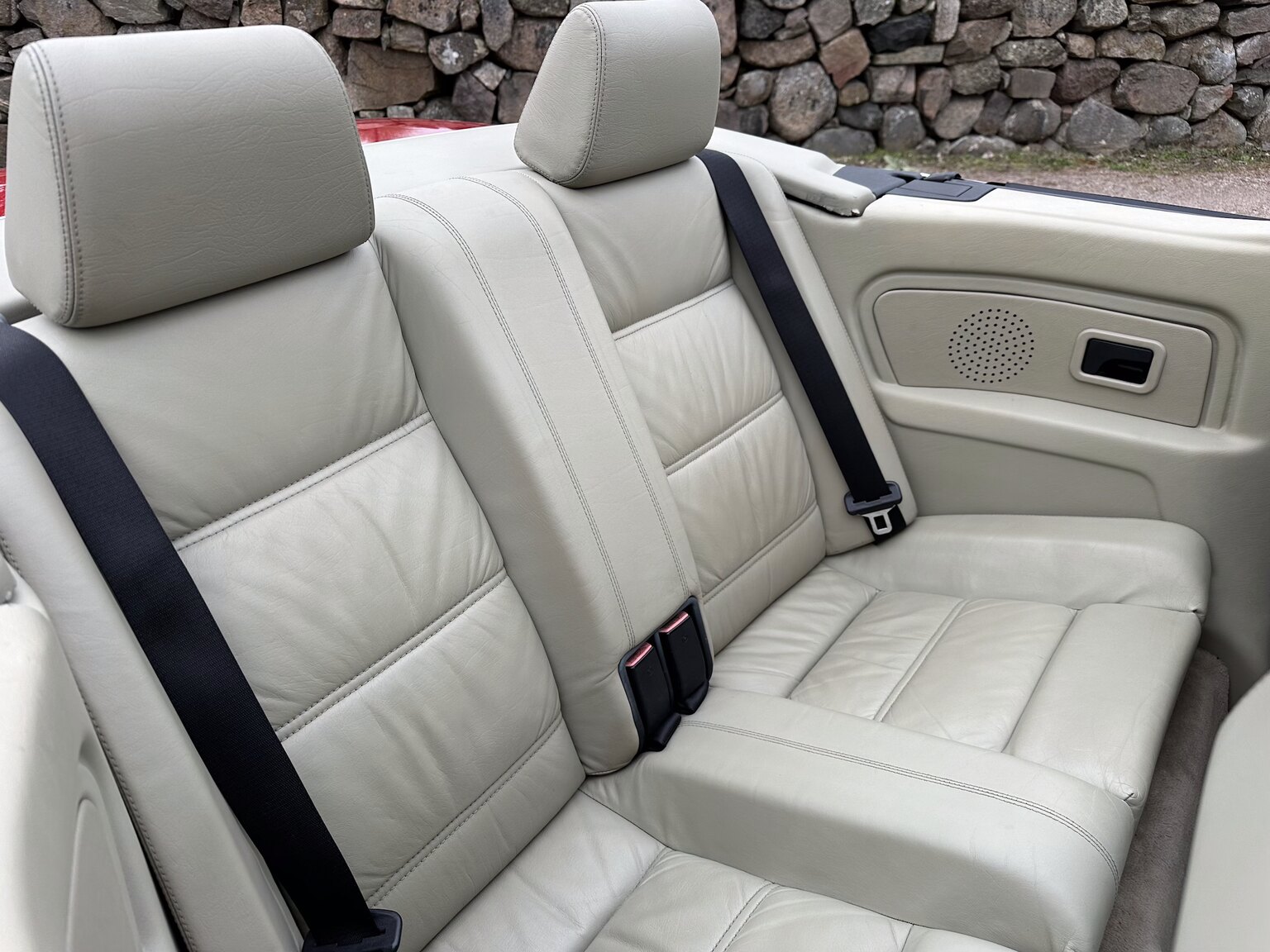 Innenraumfoto von 1987 BMW 325i Convertible (37)