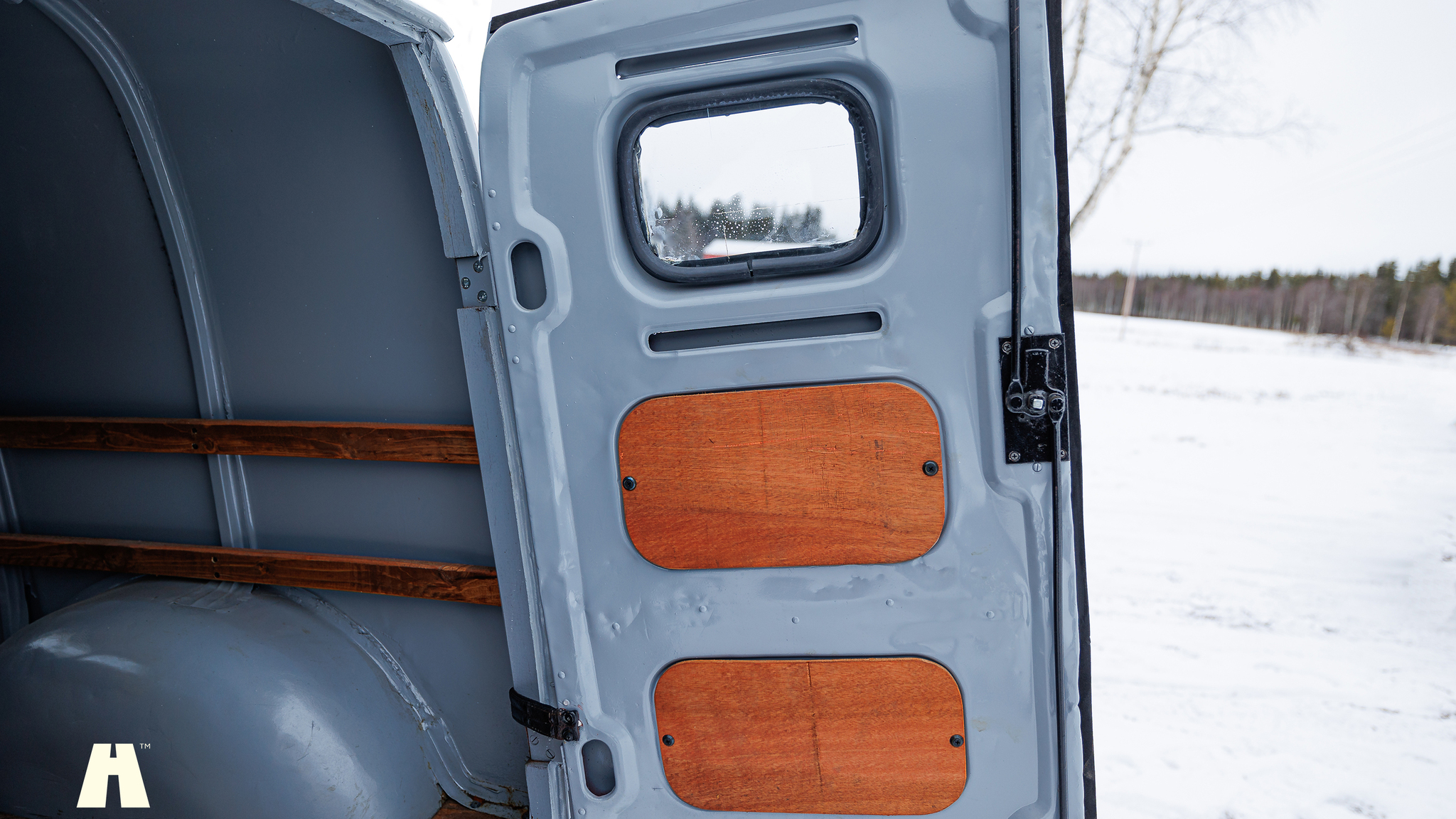 Interior image of 1952 Ford E4930 Van (9)