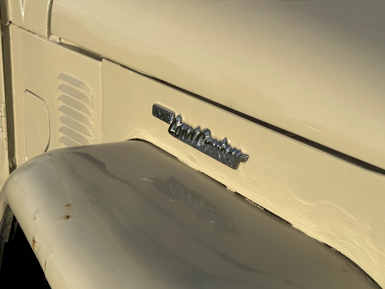 Aussenfoto 1985 Toyota Land Cruiser BJ 42