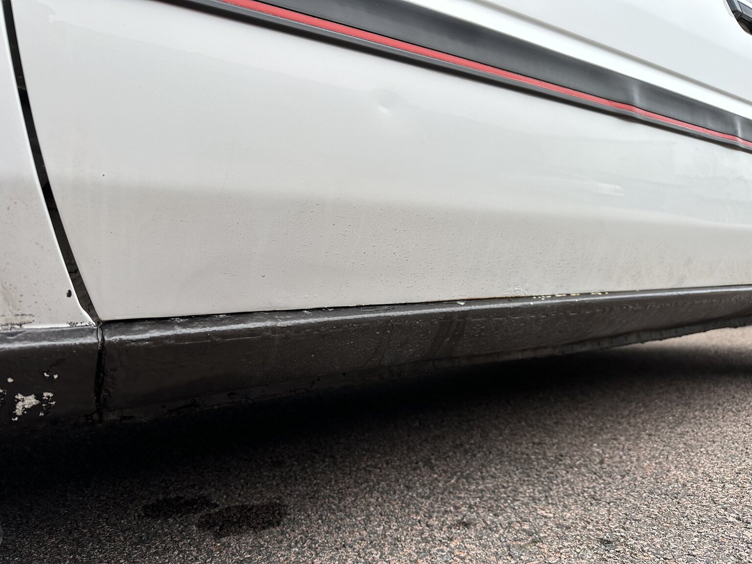 Exteriörbild på 1988 Nissan Sunny (30)