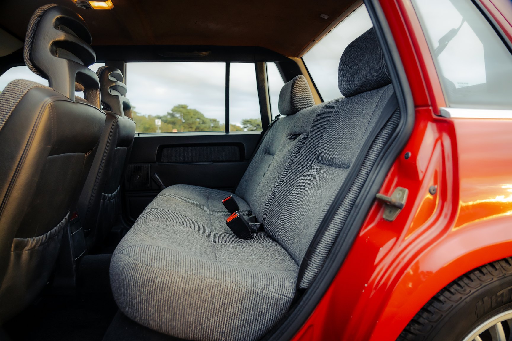 Interiörbild 1990 Volvo 740 GL