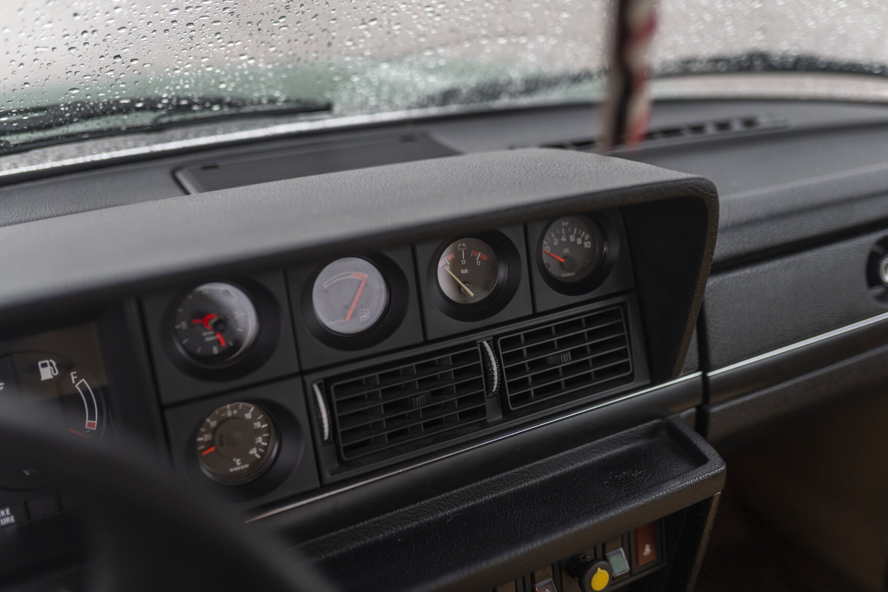 Innenraumfoto von 1981 Volvo 244