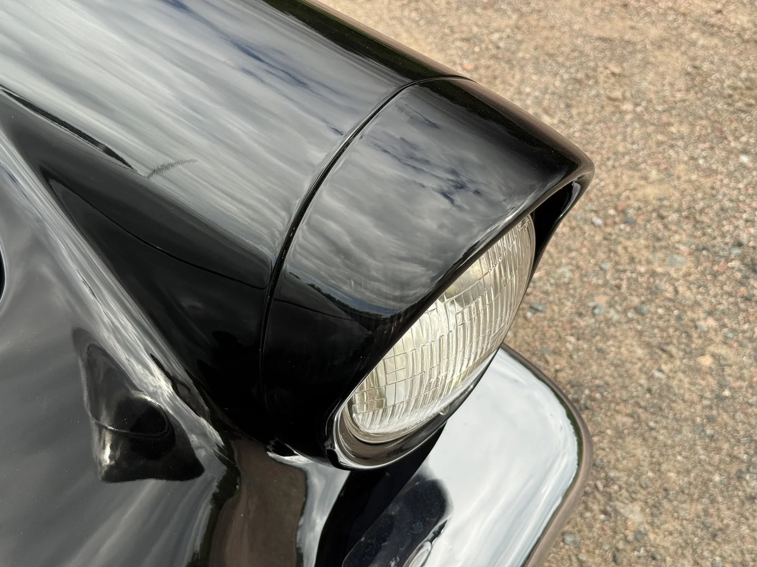 Exterior image of 1957 Ford Thunderbird (56)