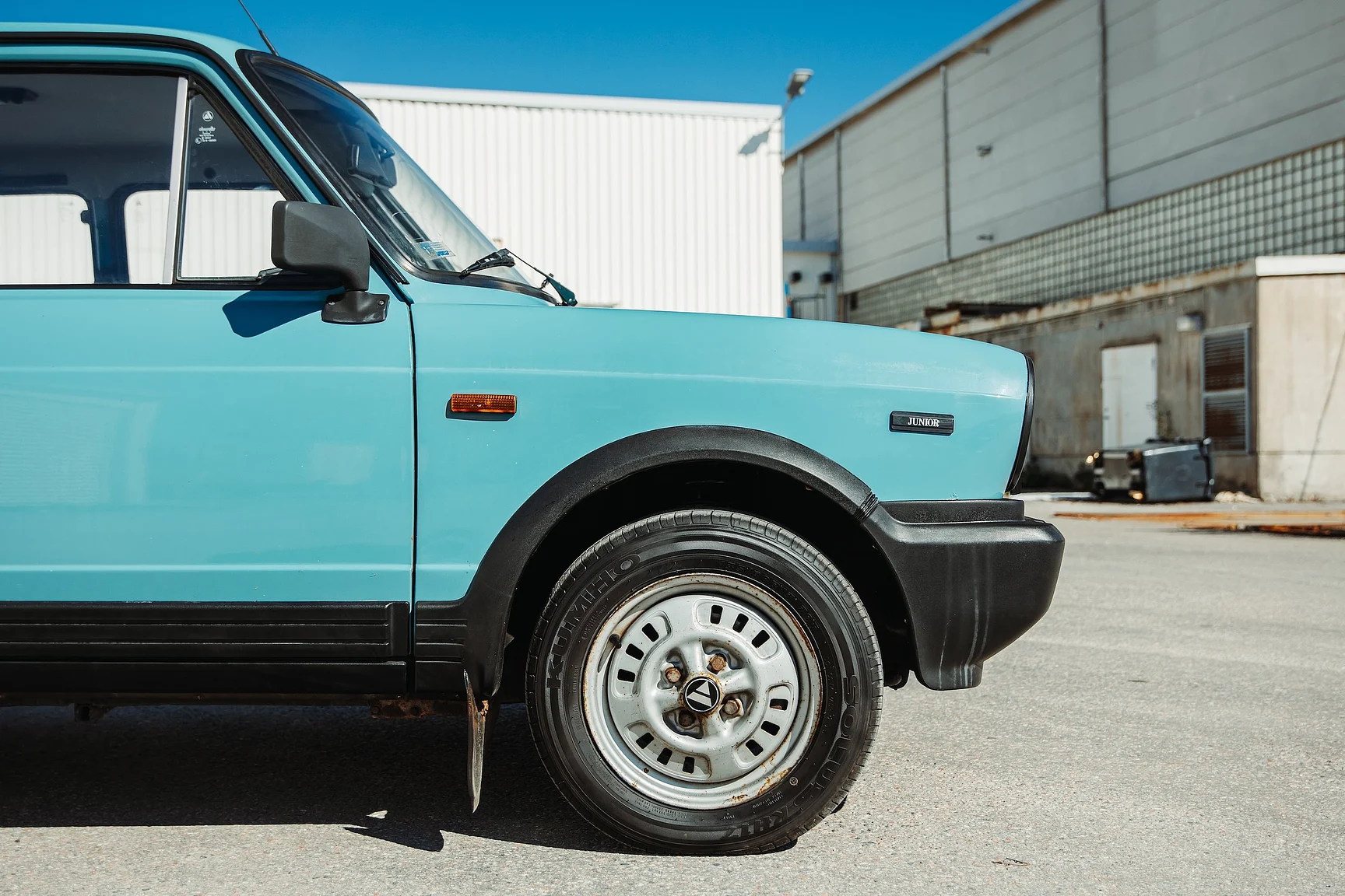 Exterior image of 1985 Lancia A112 (33)