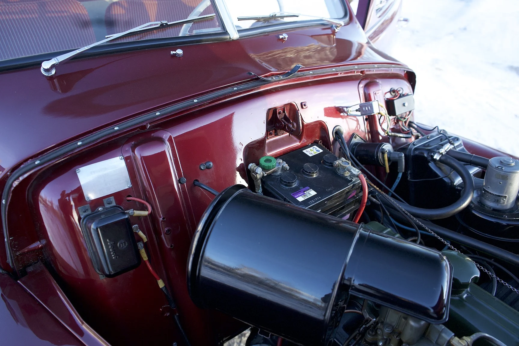 Image of 1953 Volvo PV444 DS (8) mechanics