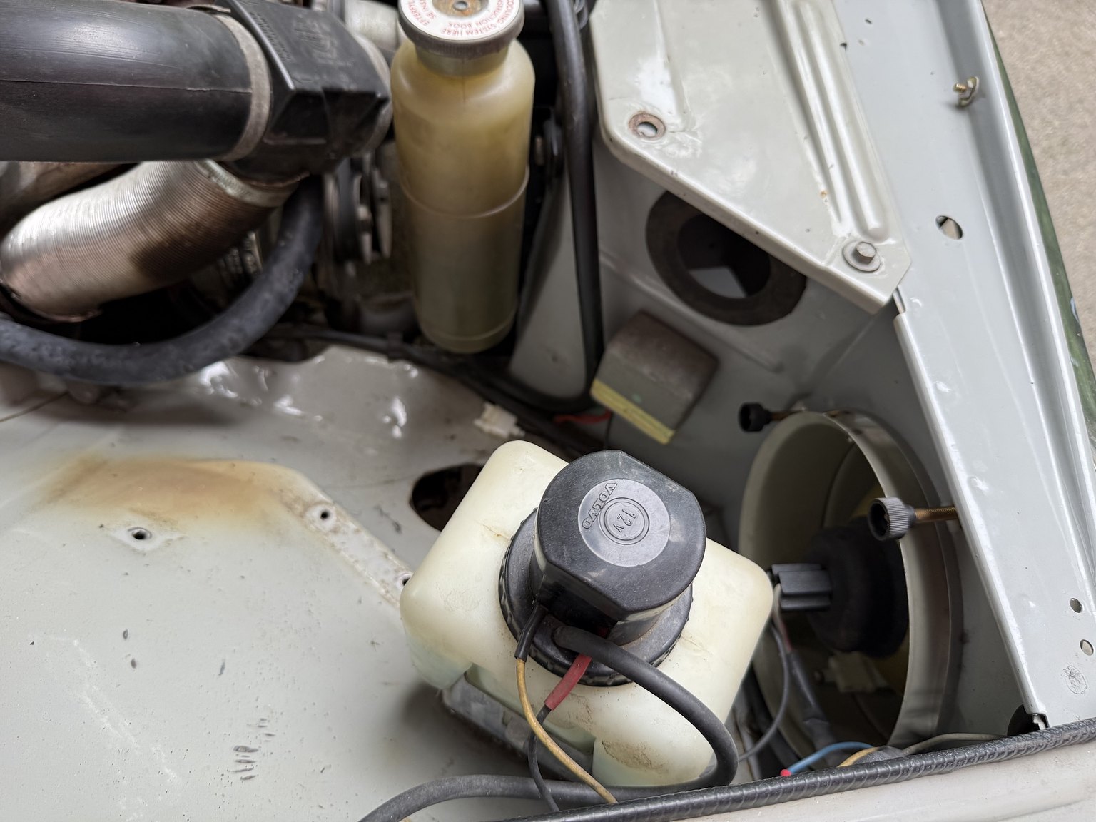 Image of 1970 Volvo 142 Automatic mechanics