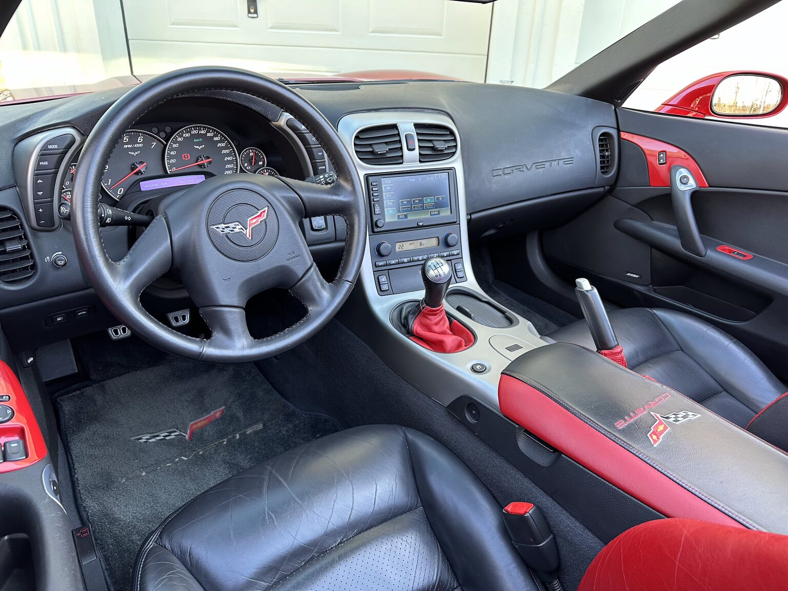 Innenraumfoto von 2005 Corvette C6 Z51 Cabriolet