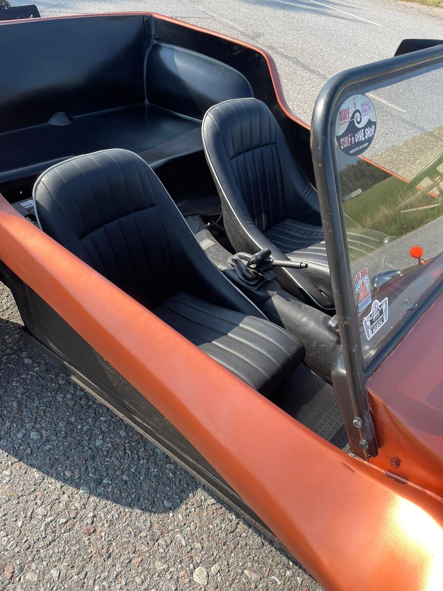 Innenraumfoto von 1968 Volkswagen Beach Buggy