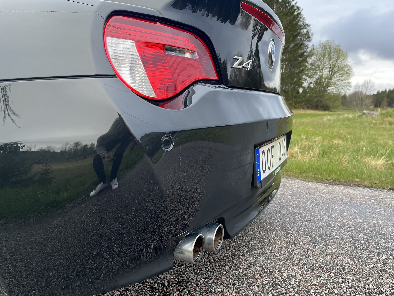 Exterior image of 2007 BMW Z4 3.0Si Coupé