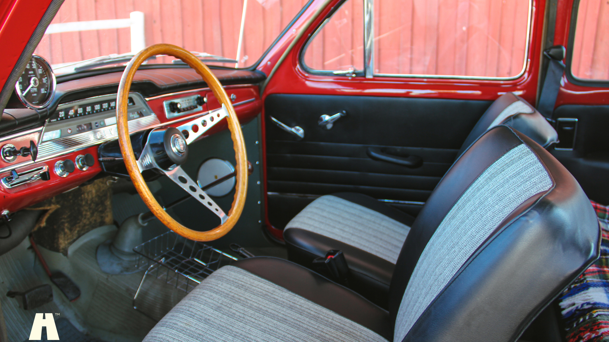 Interiörbild 1965 Volvo PV 544 Sport