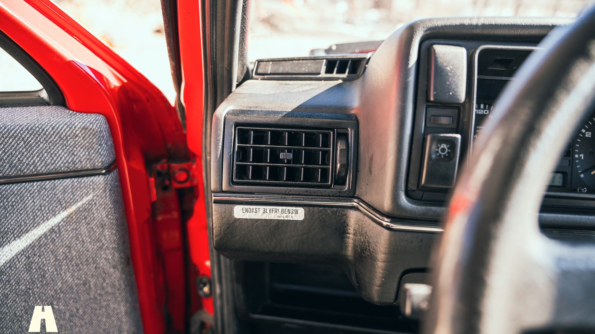 Interior image of 1987 Volkswagen Golf CL Syncro