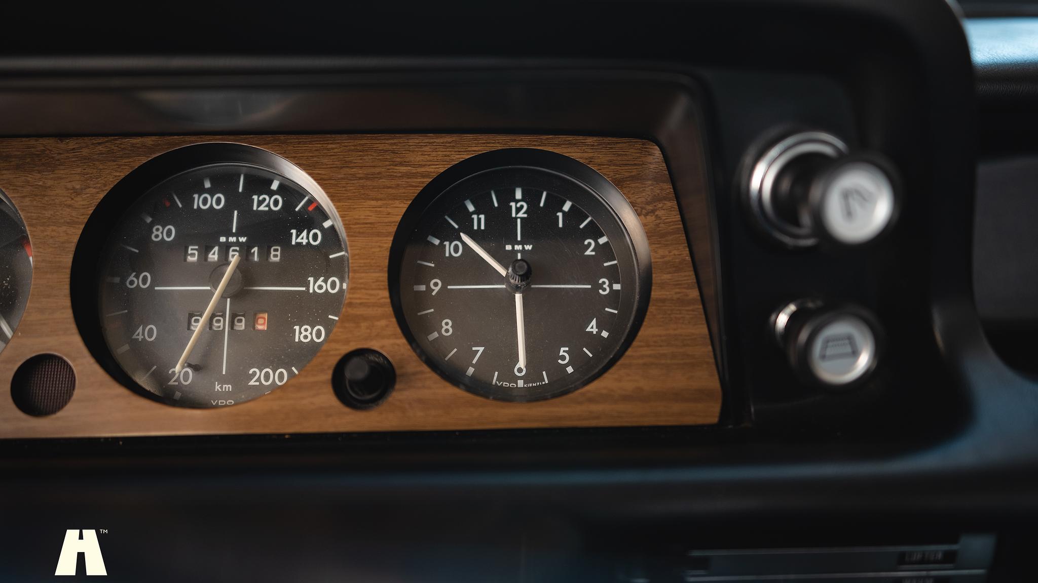 Innenraumfoto von 1974 BMW 2002