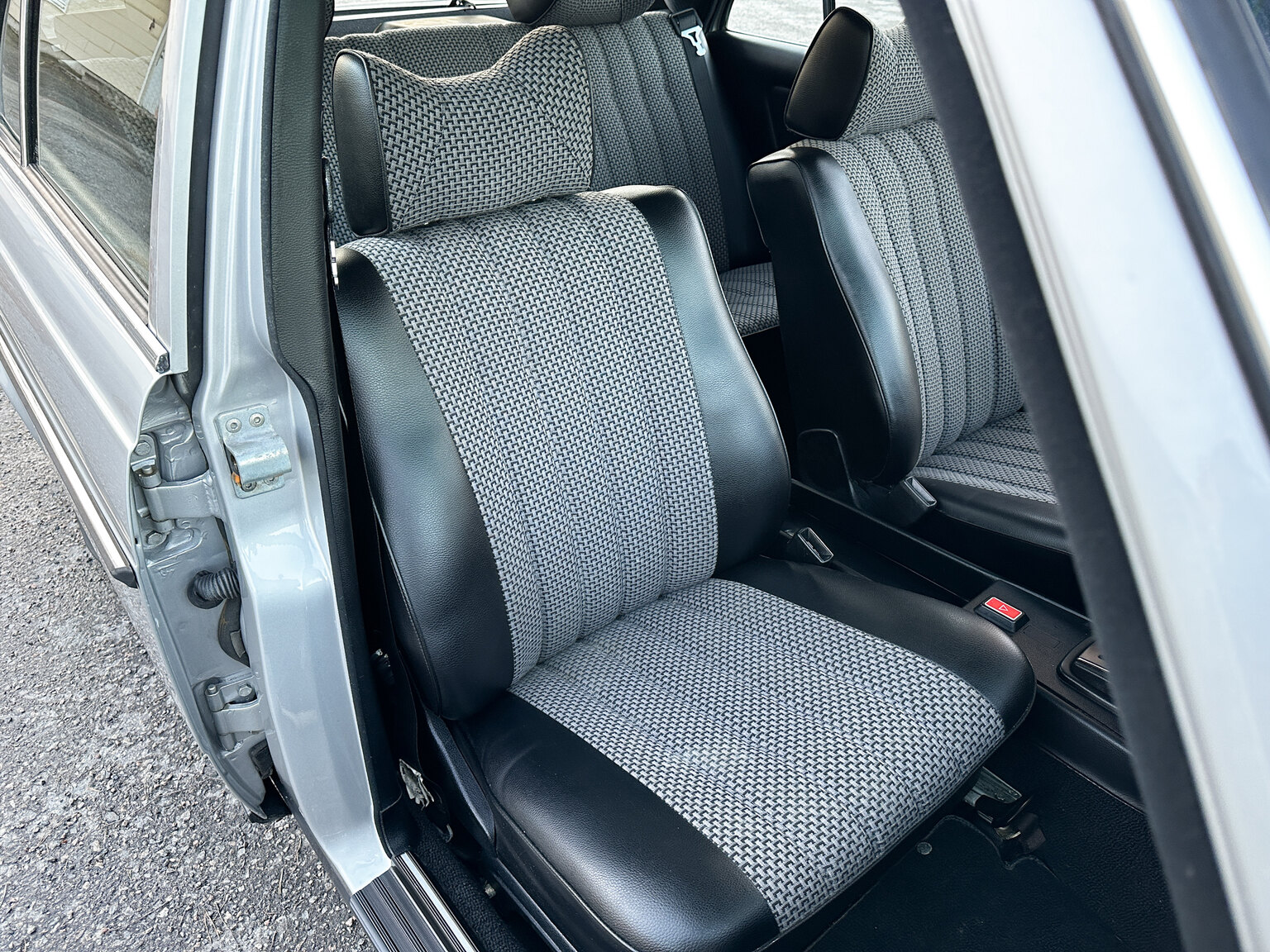Interiörbild 1978 Mercedes-Benz 250