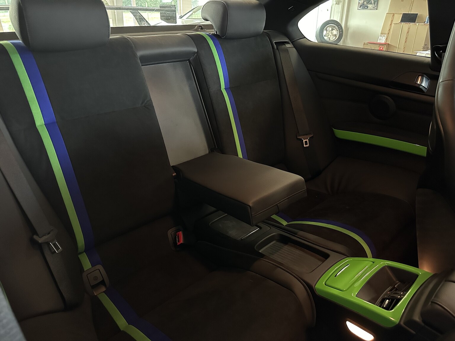 Interior image of 2013 ALPINA B3 GT3