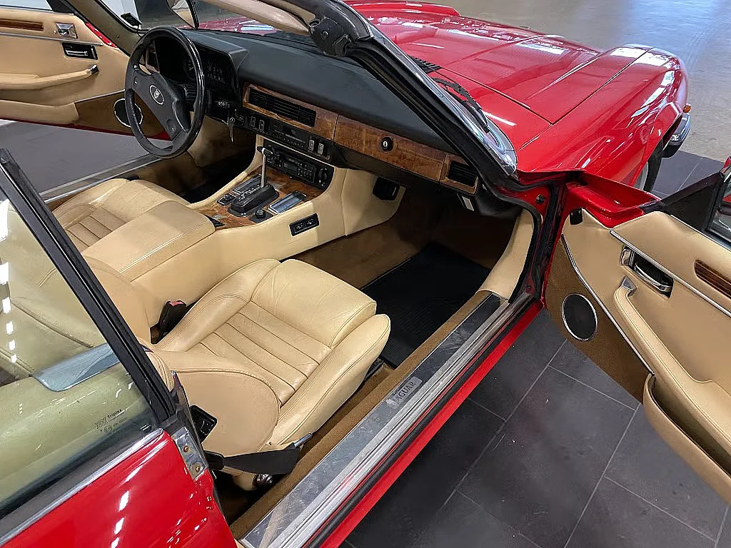 Interiörbild 1988 Jaguar XJ-S Convertible 5.3 V12 (1)