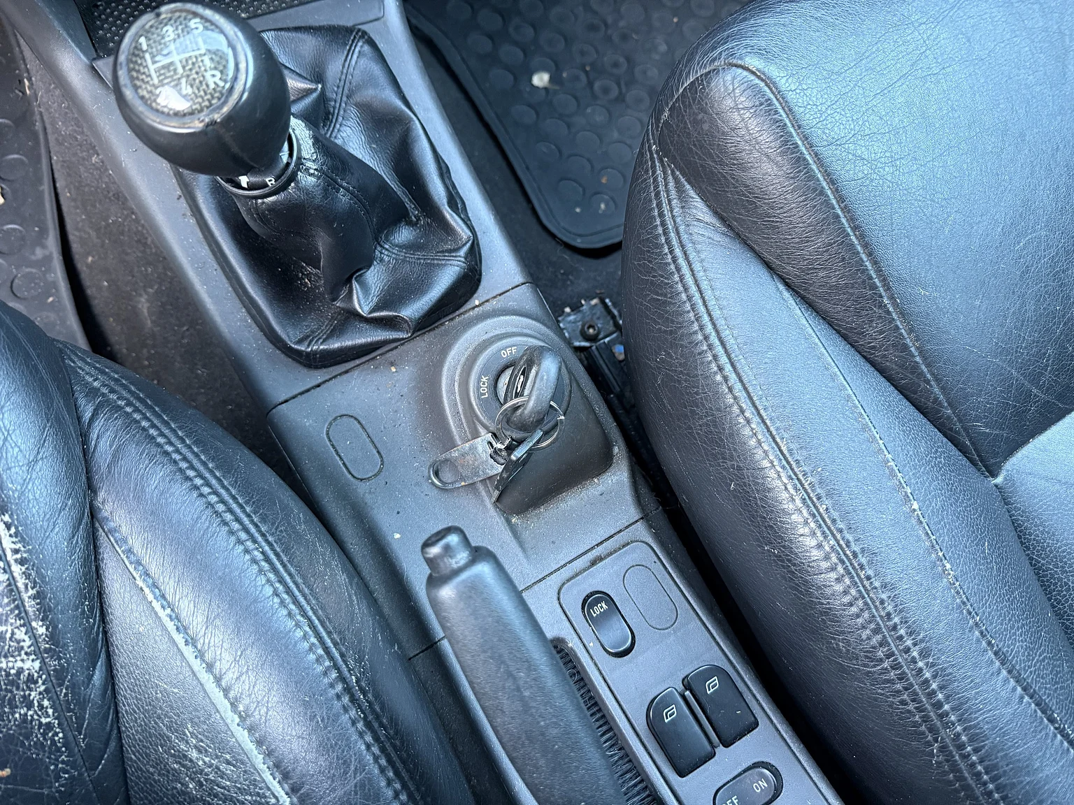 Interior image of 2001 SAAB 9-3 Aero (13)