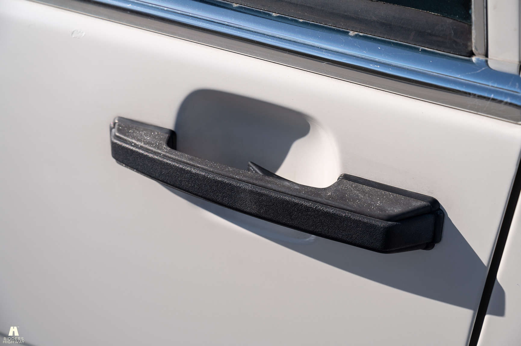 Exteriörbild på 1988 Volvo 740 GL (48)