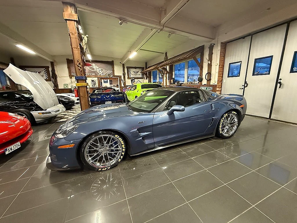 Bild von 2011 Chevrolet Corvette (2)