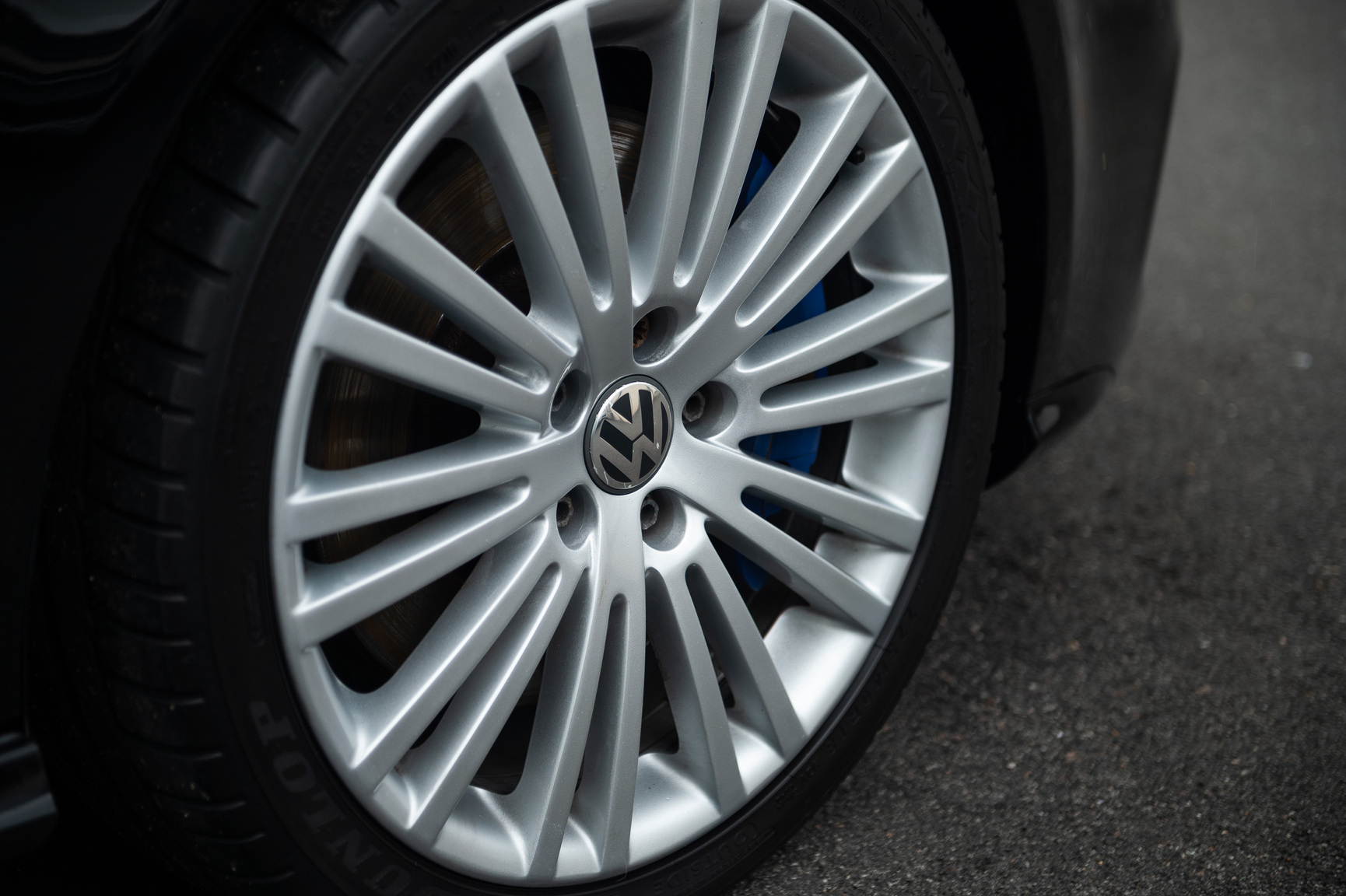 Exteriörbild på 2006 Volkswagen Golf R32