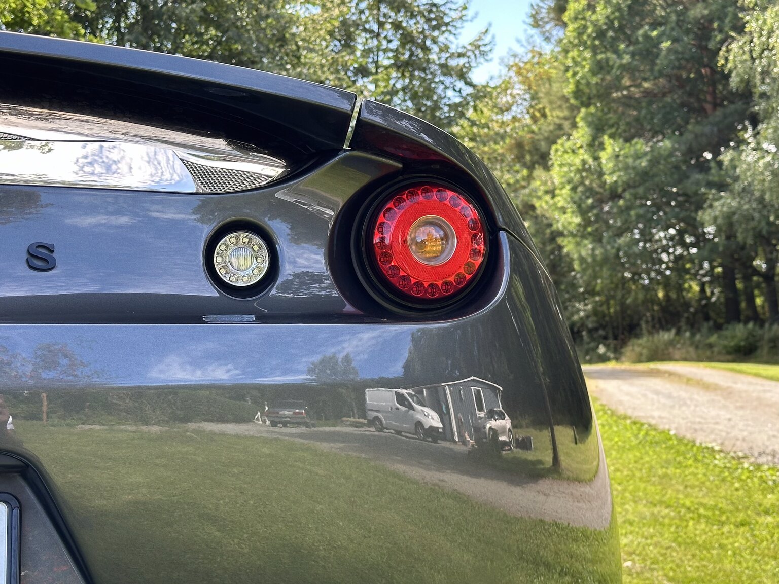 Exteriörbild på 2015 Lotus Evora S