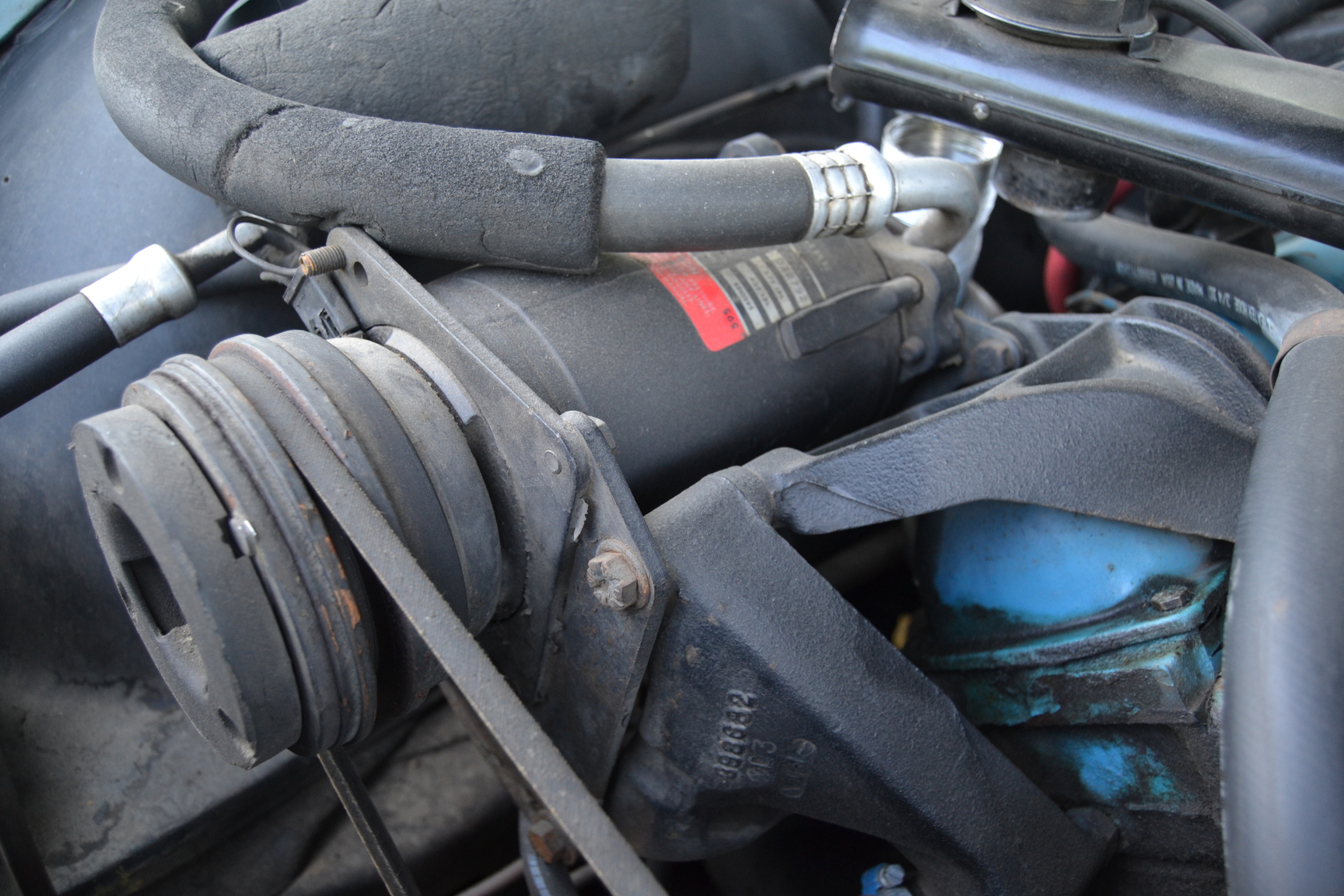 Image of 1970 Oldsmobile Ninety eight Convertible (7) mechanics