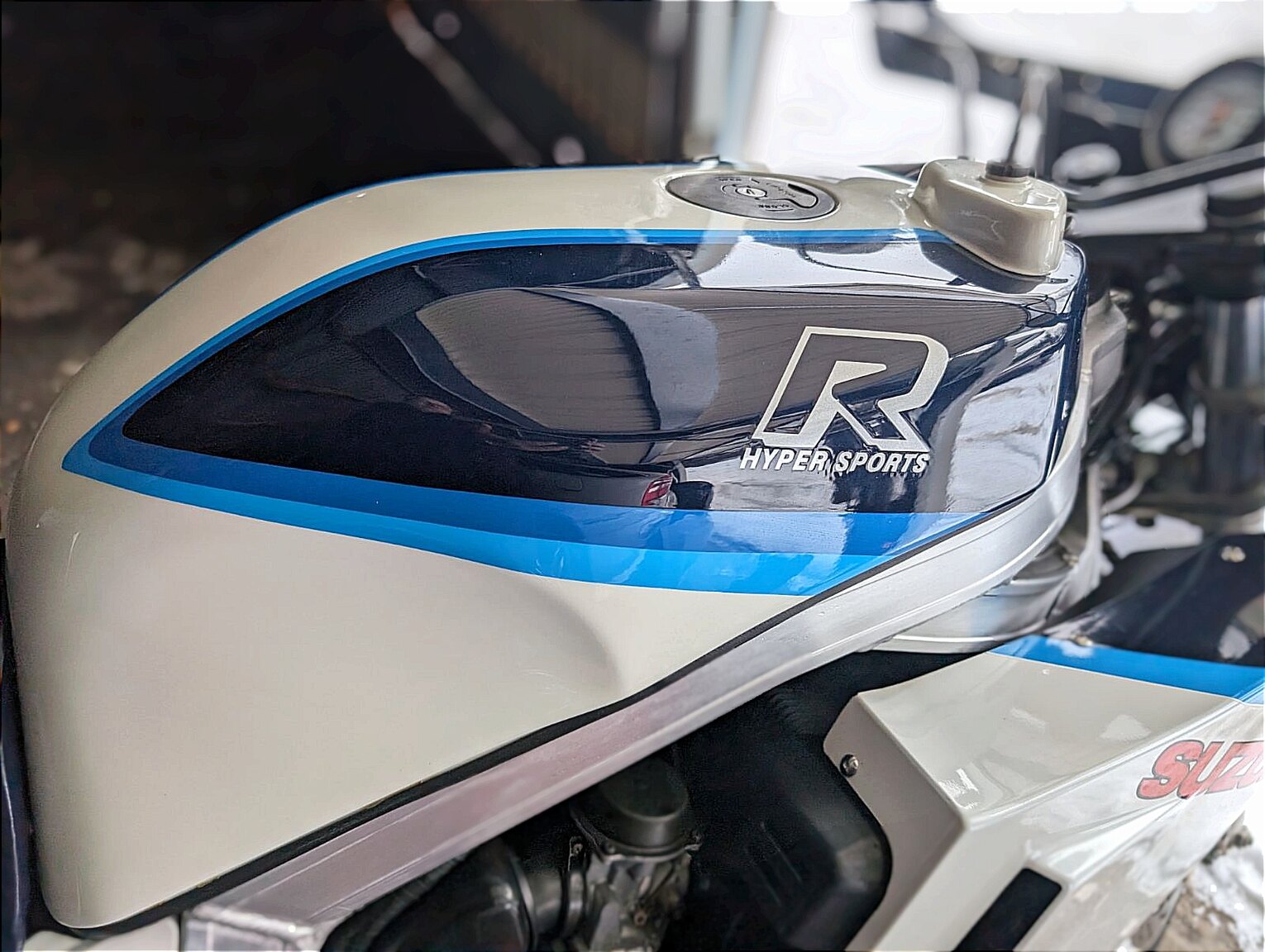 Image of 1986 Suzuki GSX-R1100 mechanics