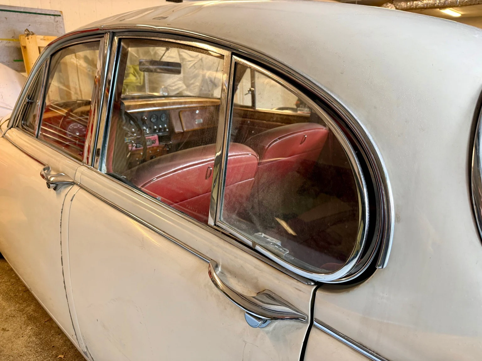 Exteriörbild på 1961 Jaguar Mark 2 (23)