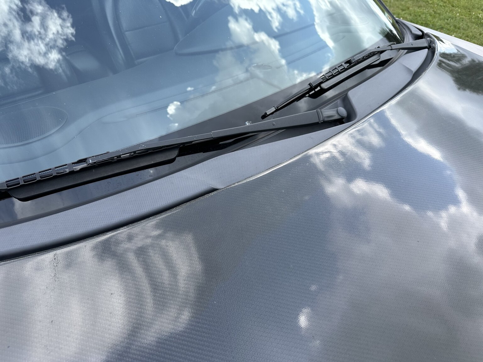 Exterior image of 2002 Porsche 996 Turbo