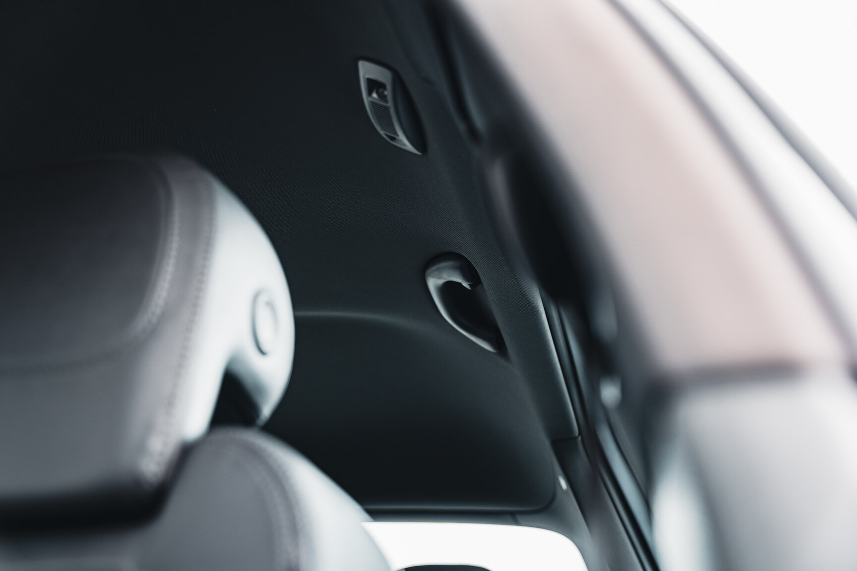 Innenraumfoto von 2007 Volkswagen Golf R32 (53)