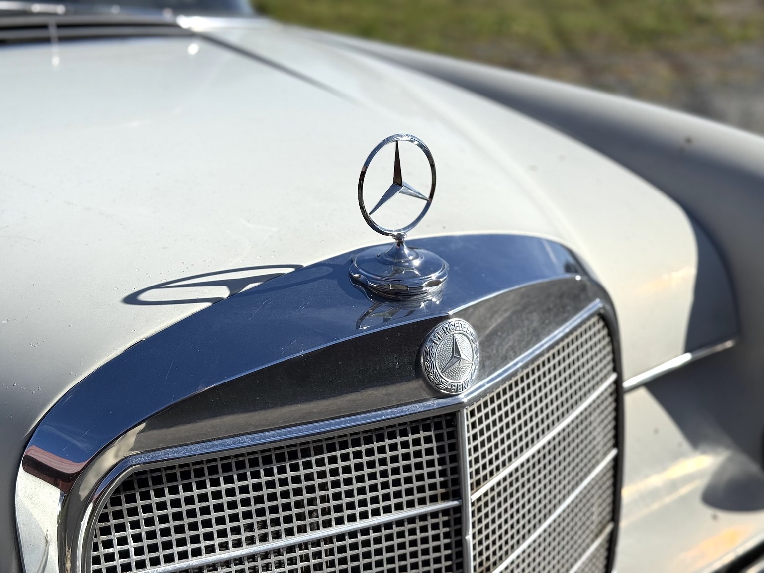 Exteriörbild på 1967 Mercedes-Benz 200