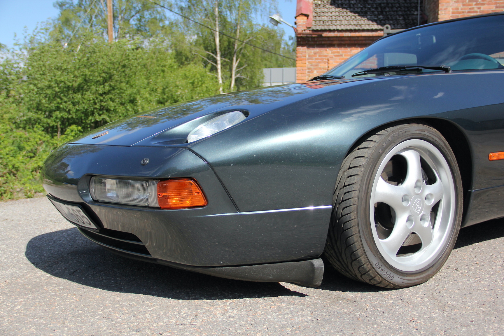 Aussenfoto 1994 Porsche 928 GTS