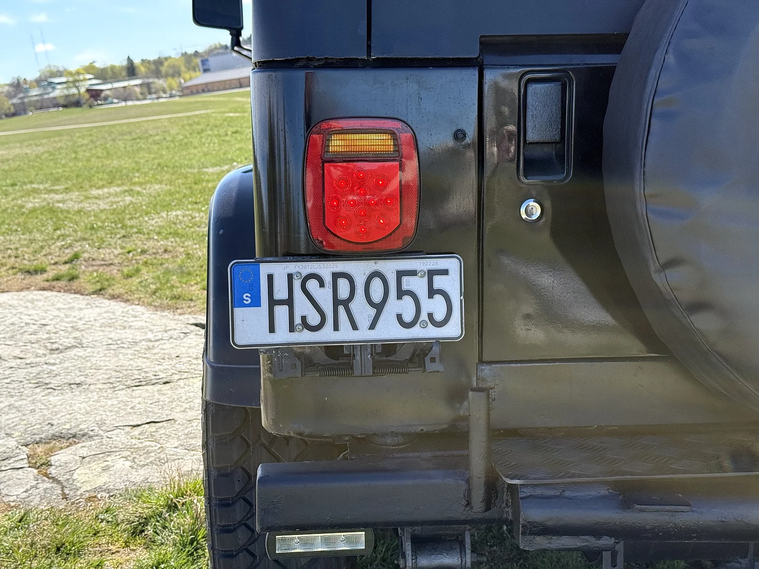 Aussenfoto 1990 Jeep Wrangler Islander (42)