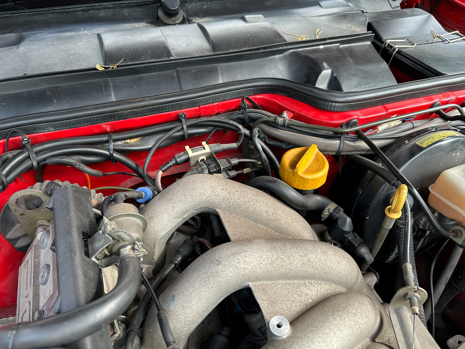 Image of 1988 Porsche 944 mechanics