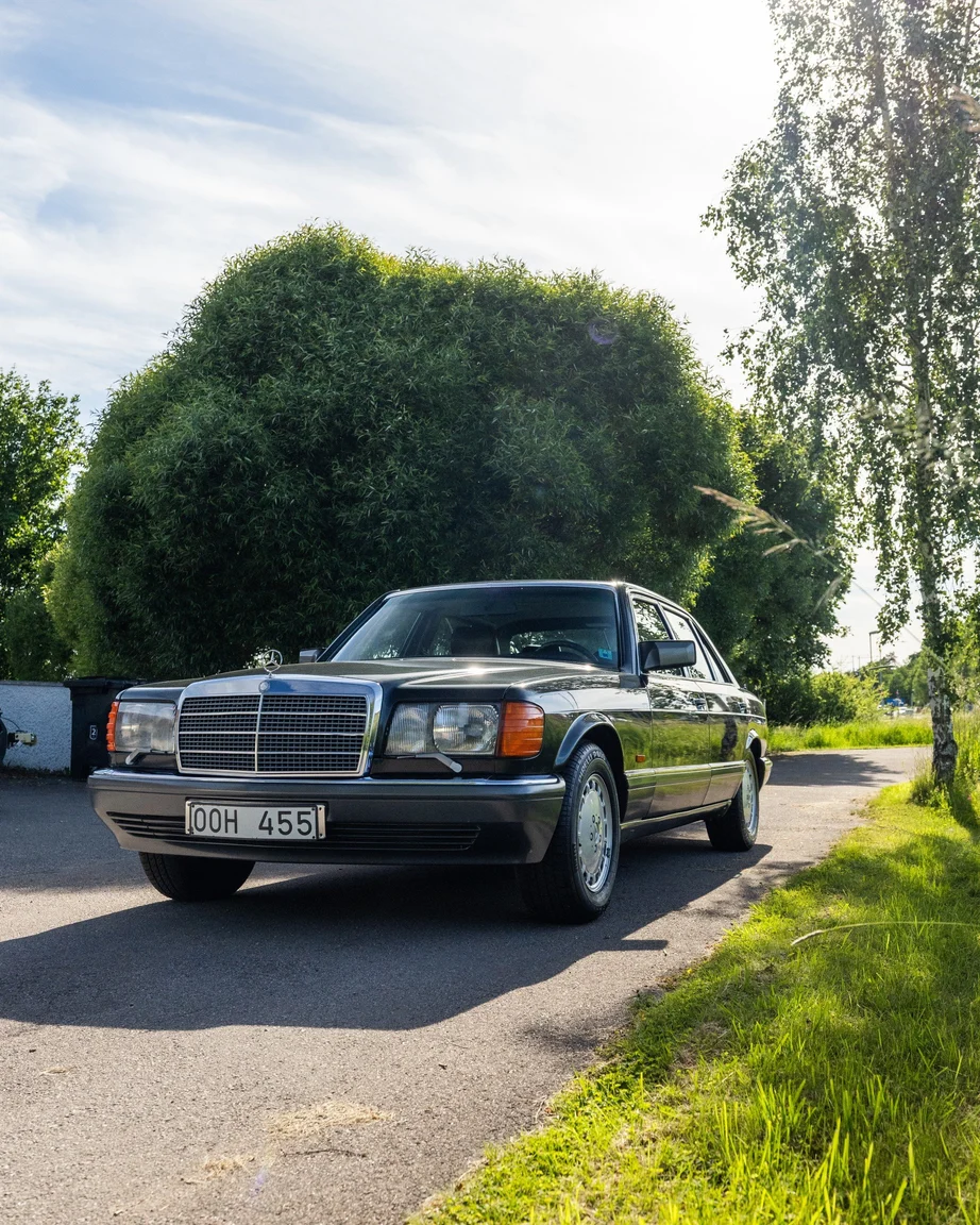 Aussenfoto 1989 Mercedes-Benz 560 SEL (9)