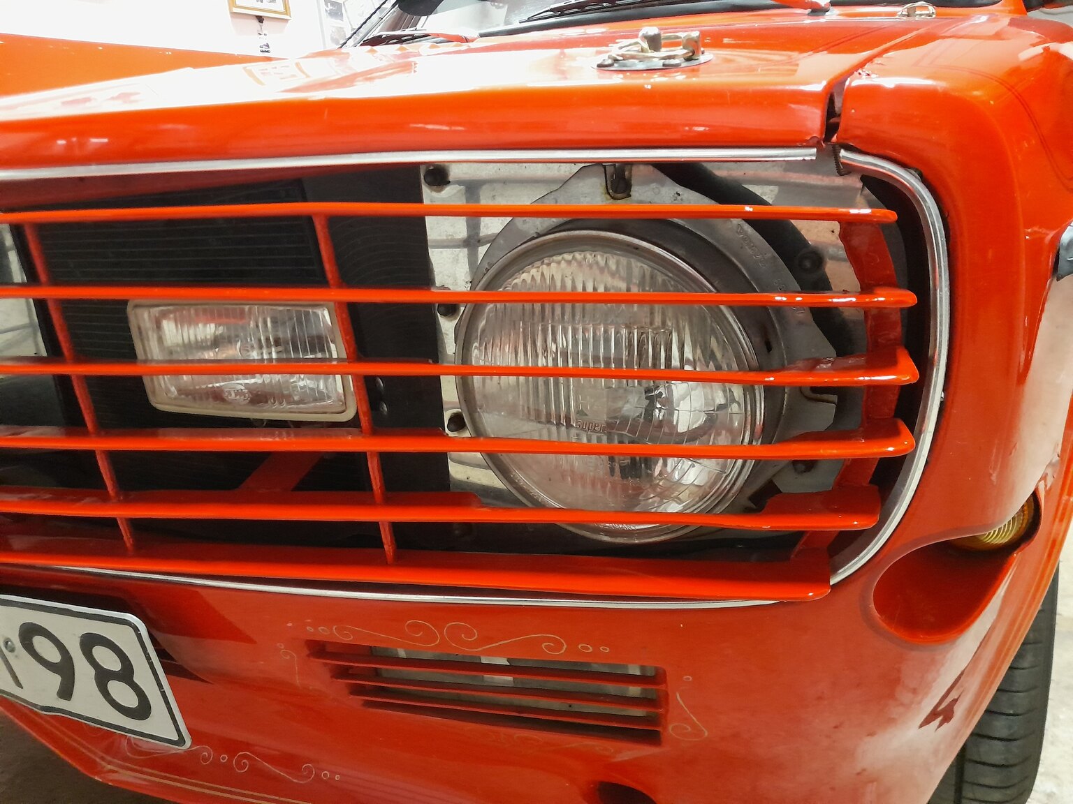 Exteriörbild på 1968 Volvo 145 Custom