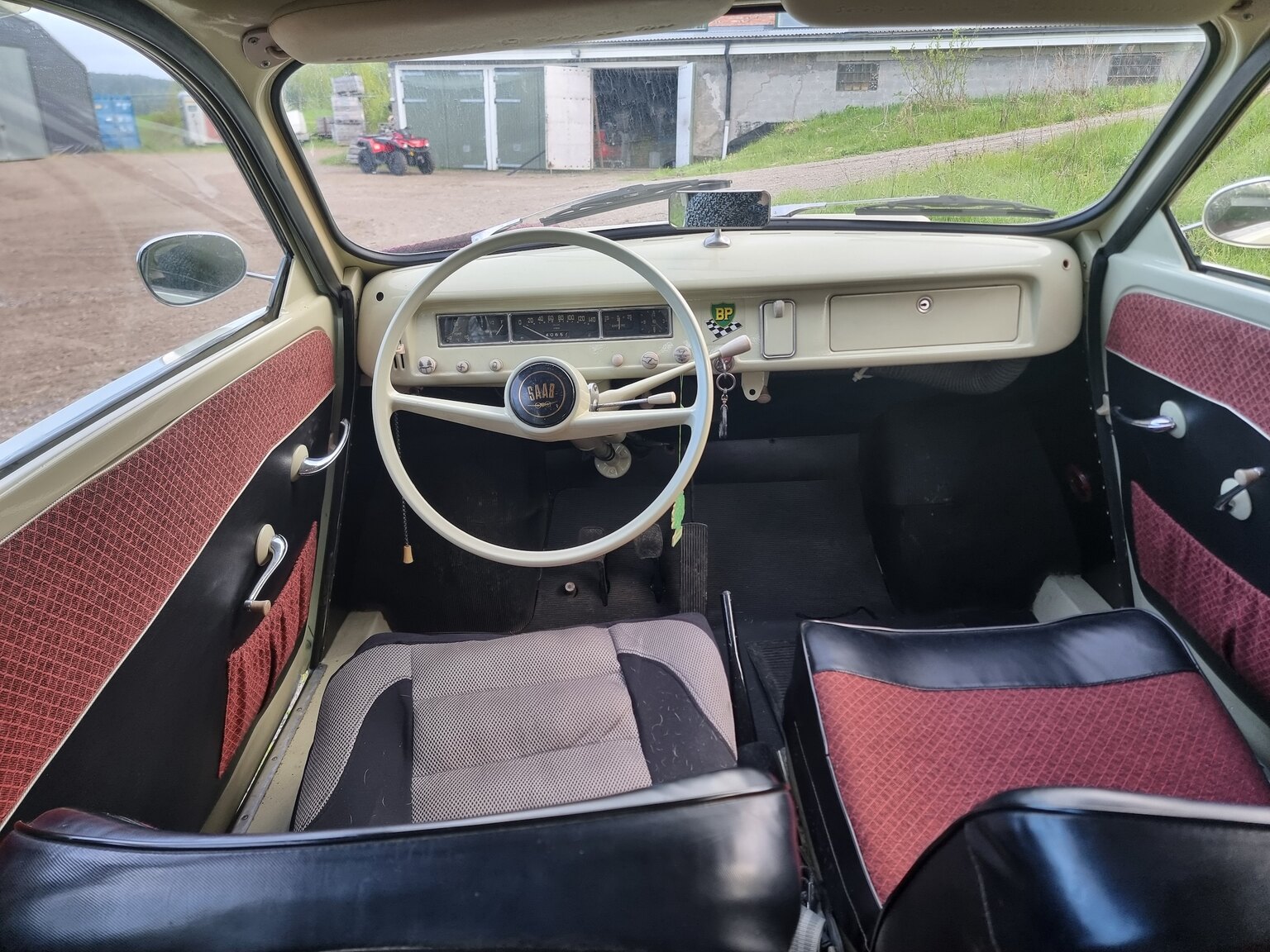 Innenraumfoto von 1959 SAAB 93B Deluxe