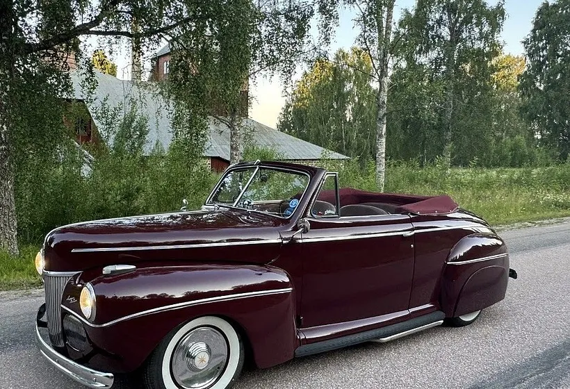 1941 Ford Super De Luxe Cabriolet BMZ497