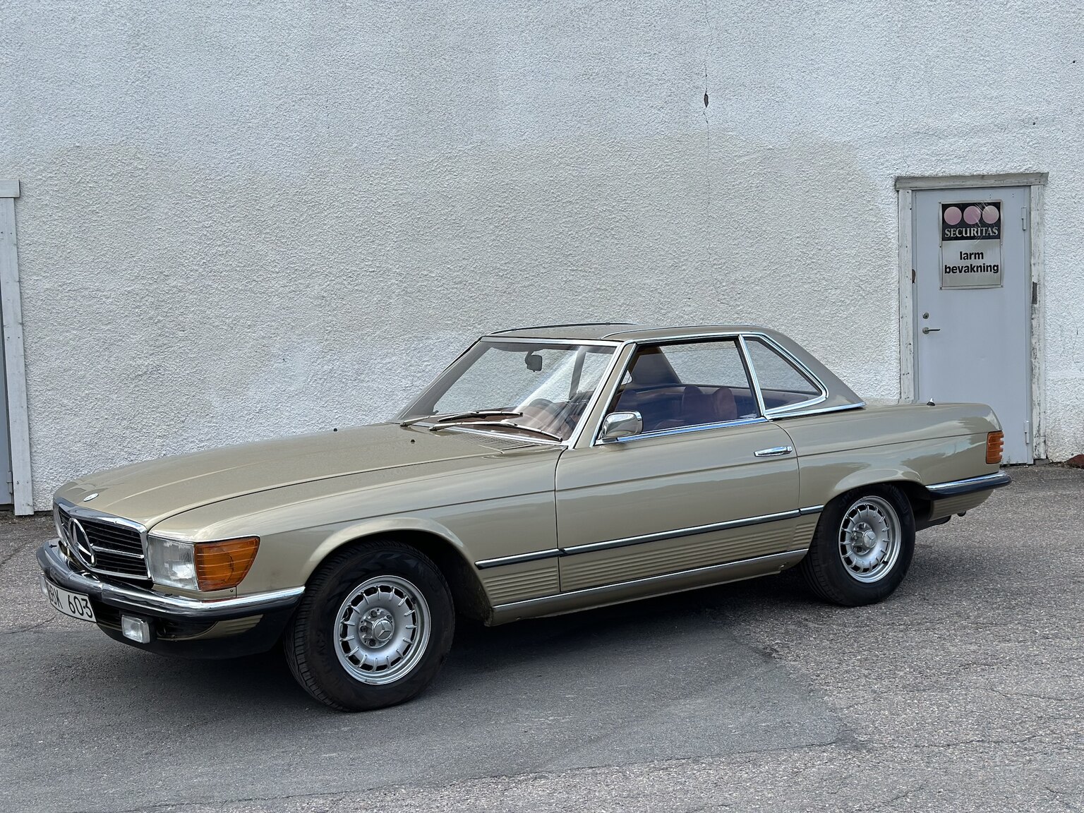Aussenfoto 1974 Mercedes benz 450 SL