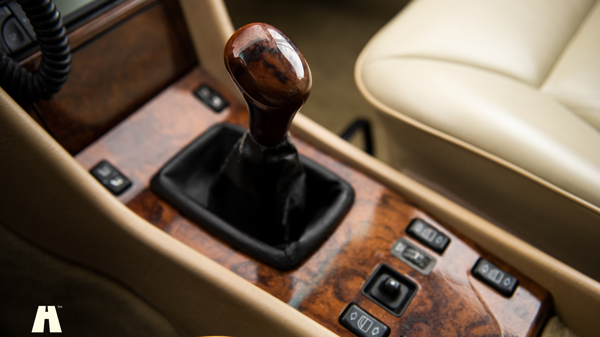 Innenraumfoto von 1992 Mercedes 230 CE
