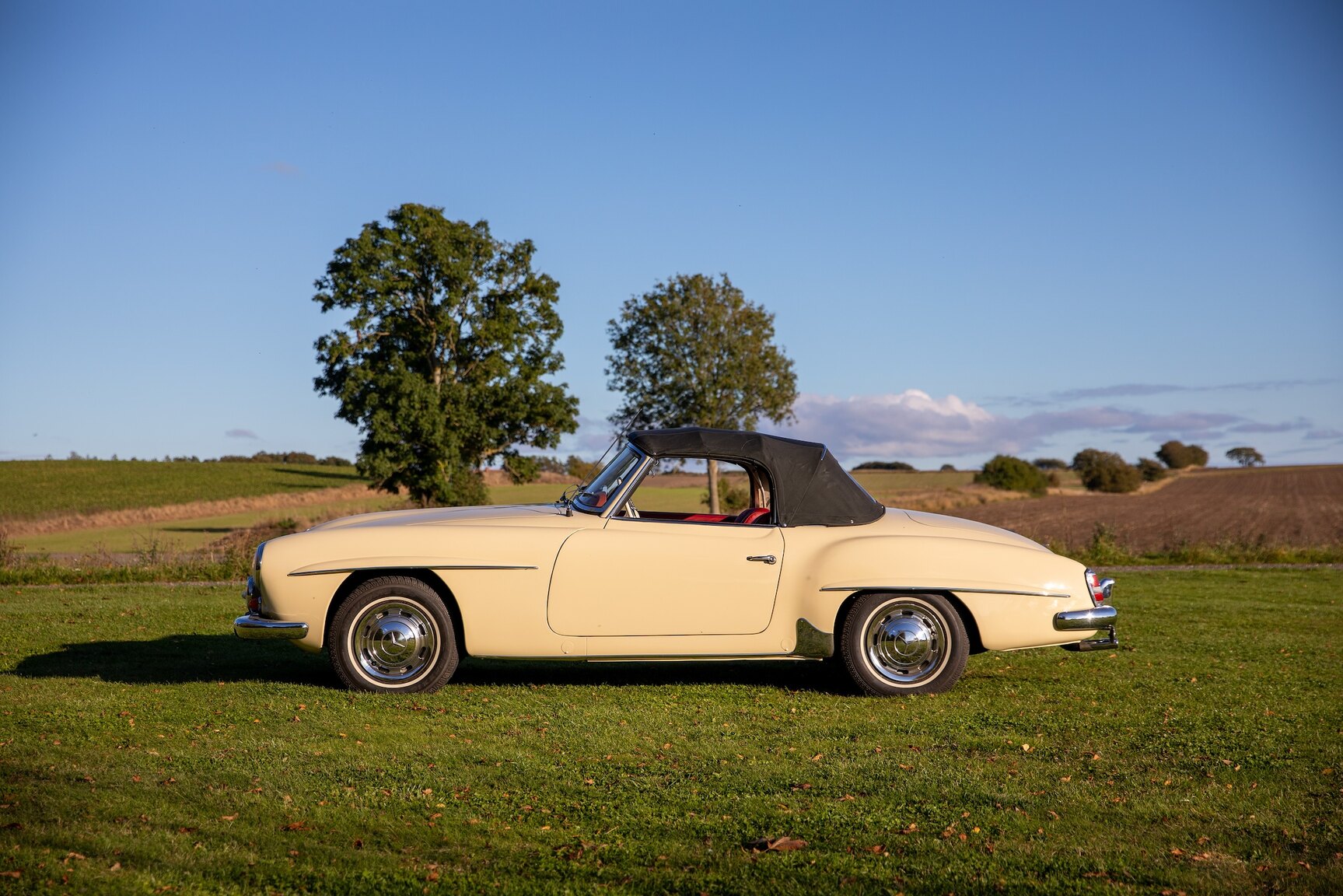 Exteriörbild på 1958 Mercedes-Benz 190SL