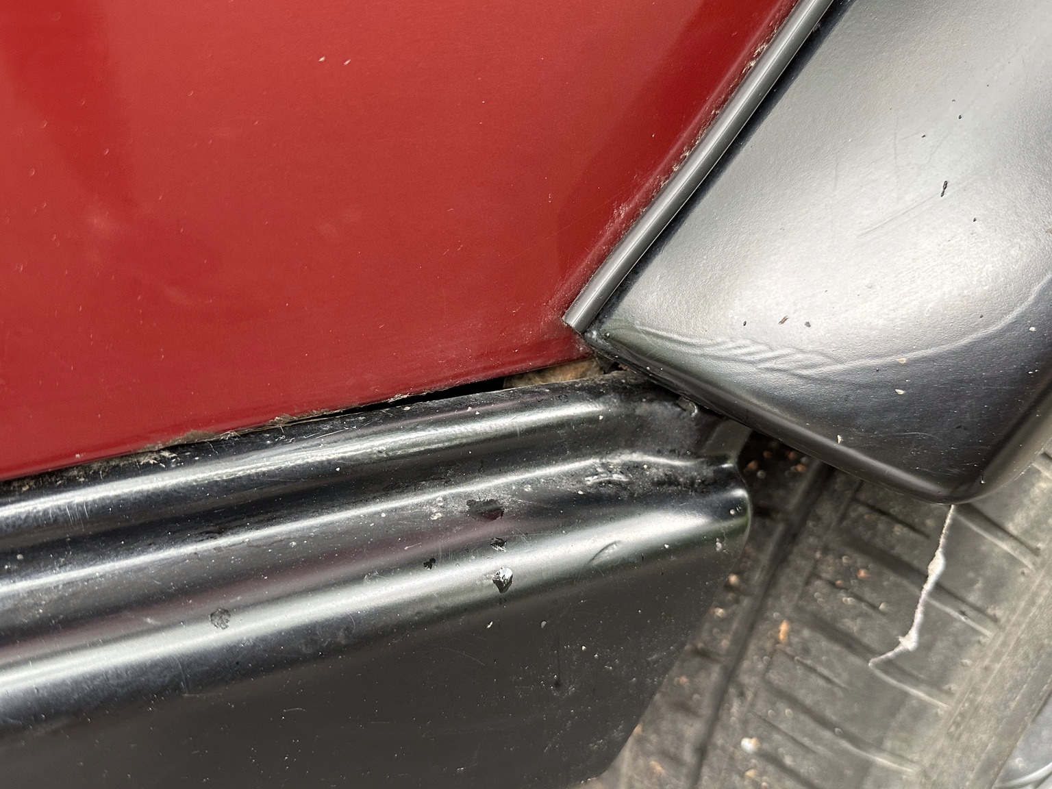 Exteriörbild på 1986 Mercedes 280 GE (49)