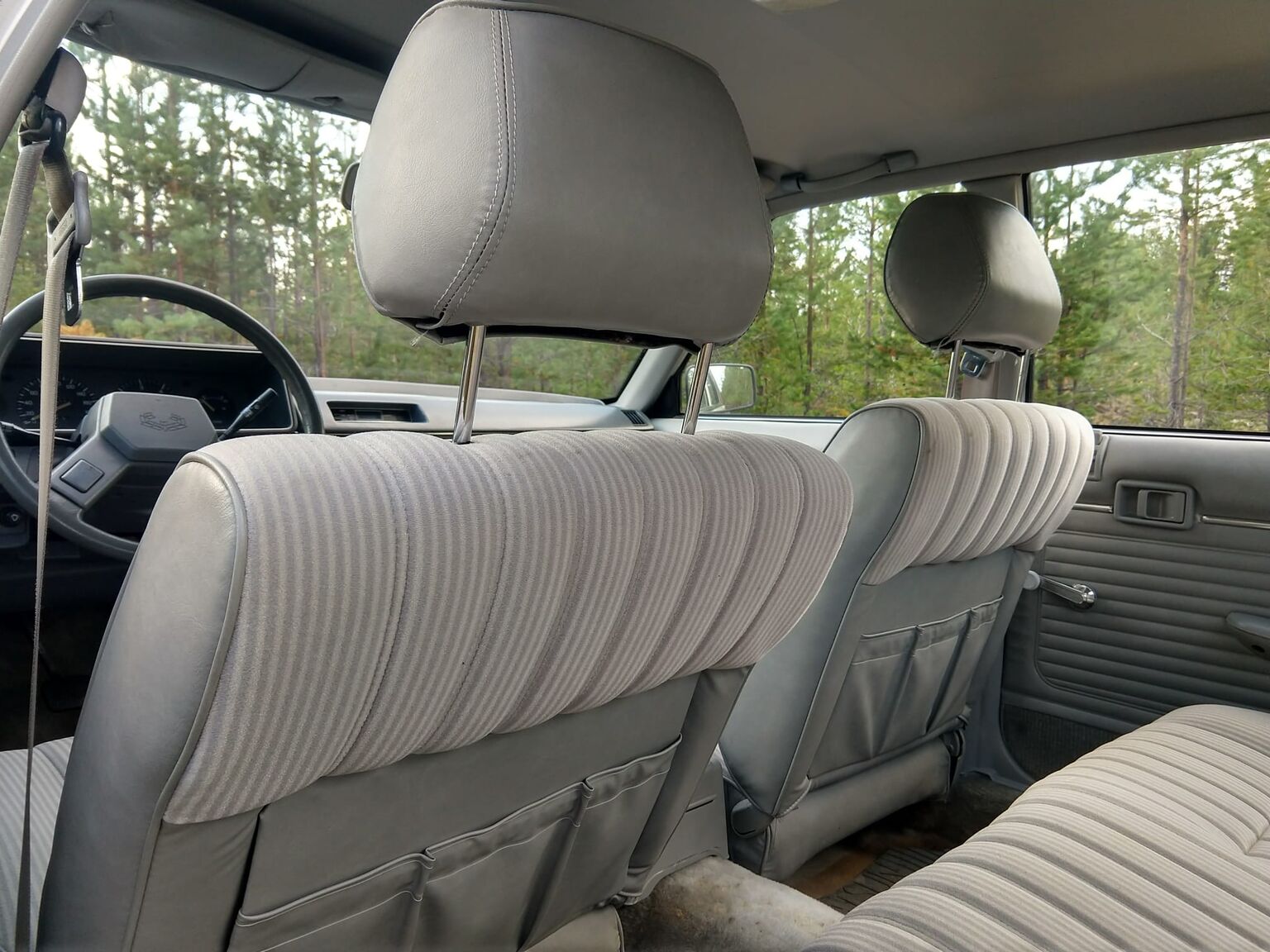Interiörbild 1983 Datsun Laurel
