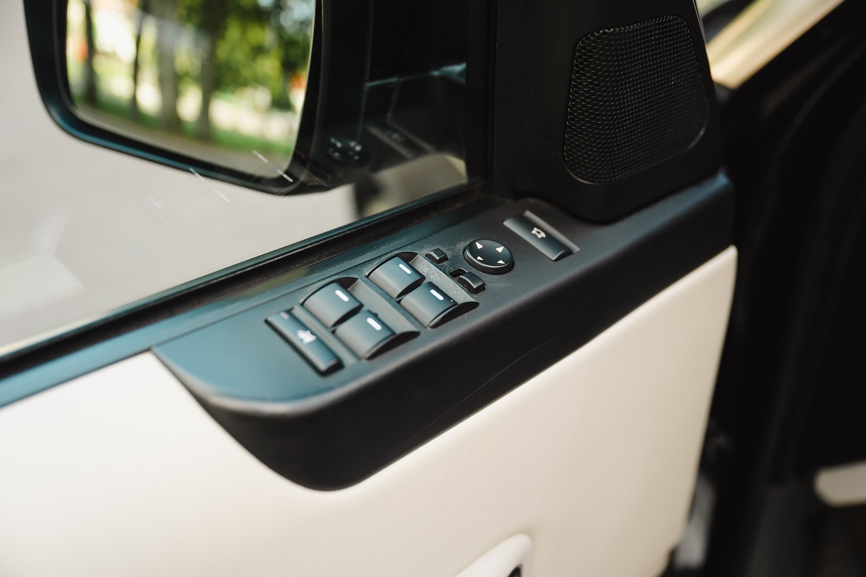Interior image of 2012 Range Rover 4.4 TDV8 Westminster 