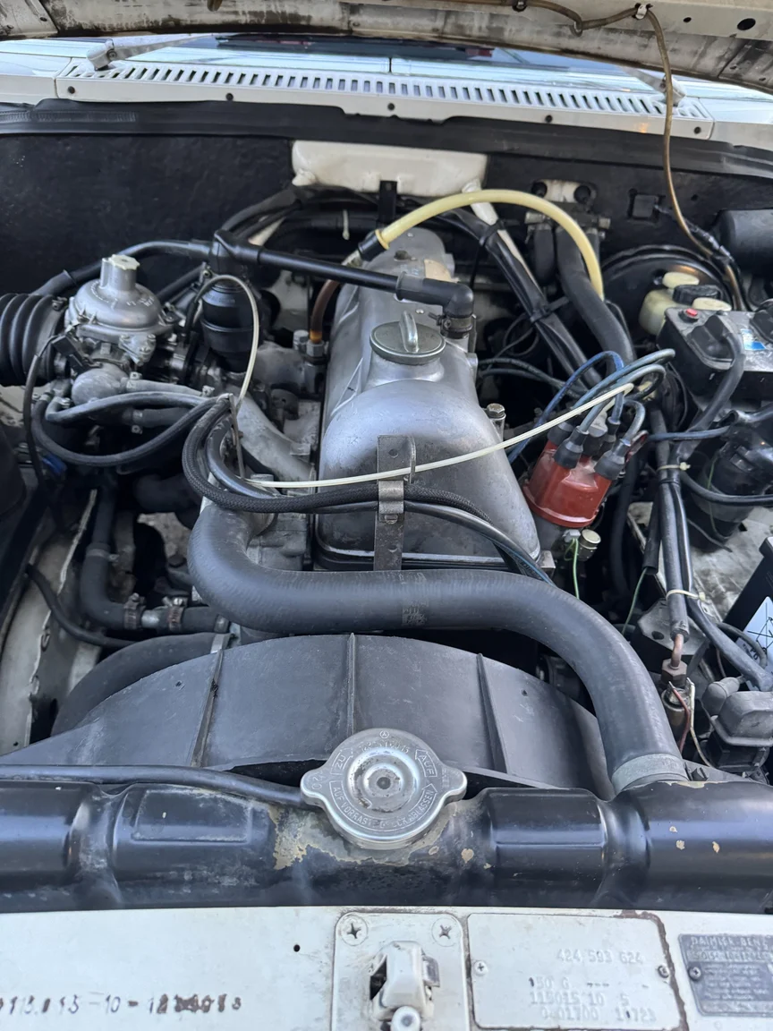 Image of 1972 Mercedes-Benz 200 mechanics (19)