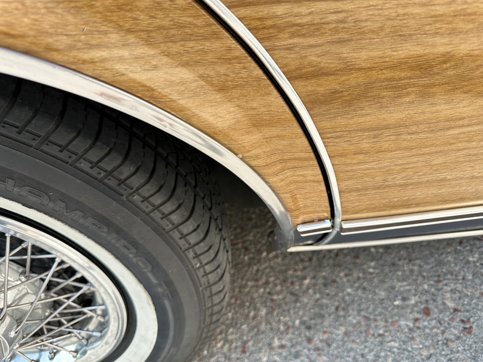 Exterior image of 1983 Buick Electra Estate Wagon 5.0