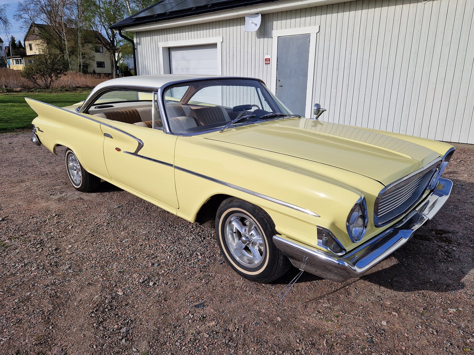 Exteriörbild på 1961 Chrysler Windsor Coupé