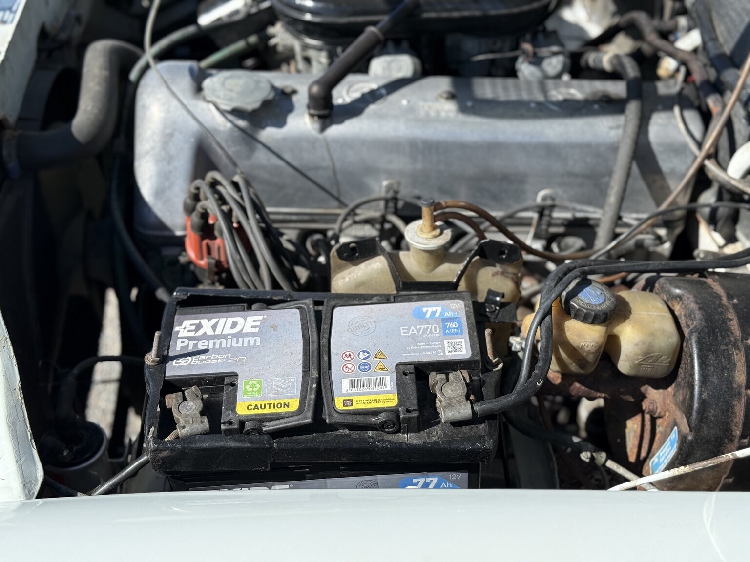 Image of 1967 Mercedes-Benz 230 Safari mechanics