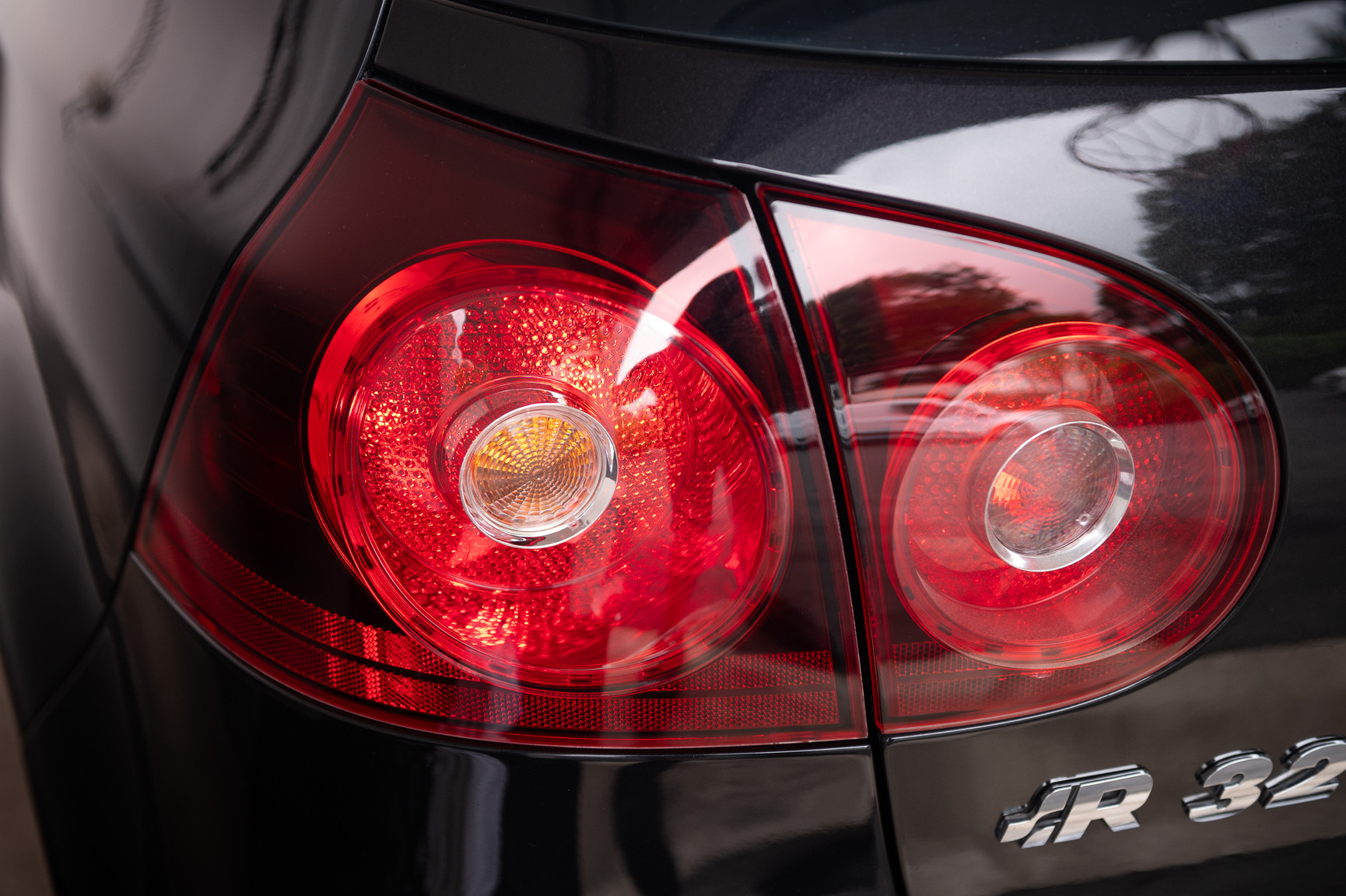 Aussenfoto 2006 Volkswagen Golf R32 (63)