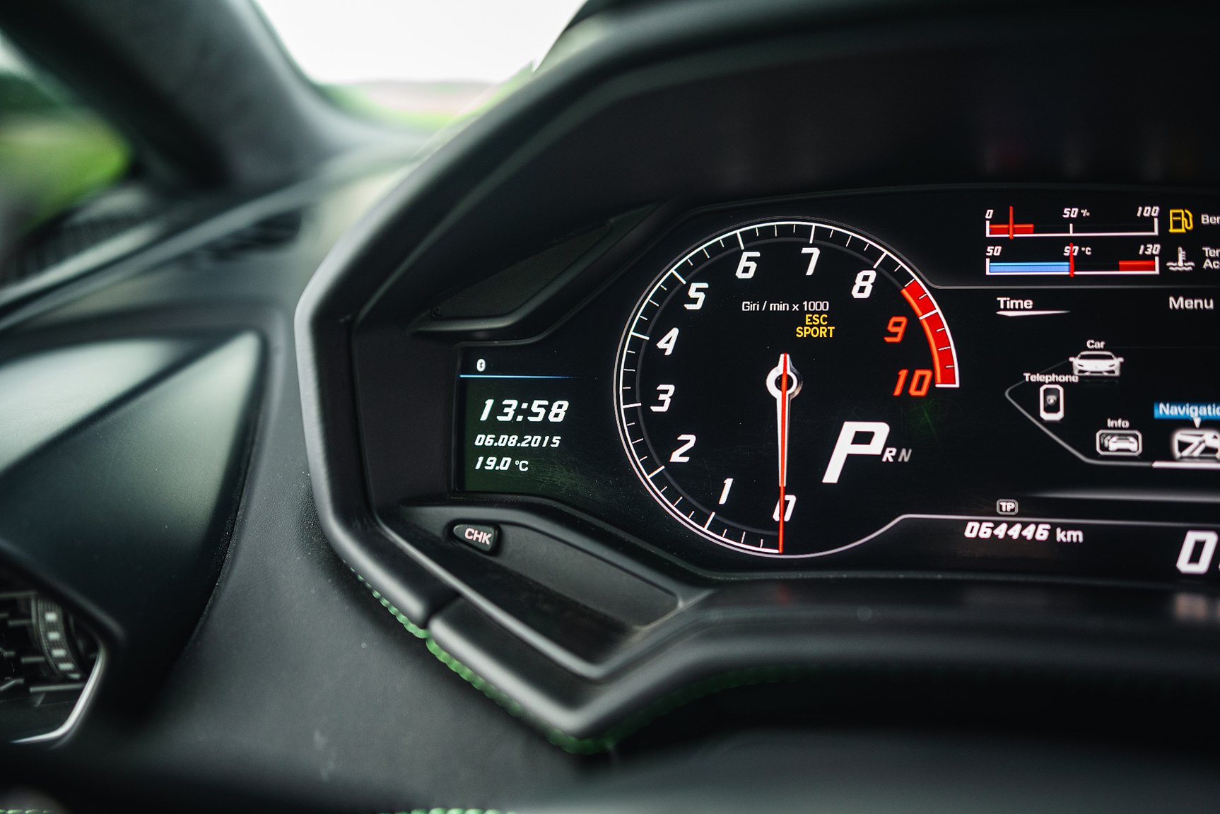 Innenraumfoto von 2016 Lamborghini Huracan LP-610-4